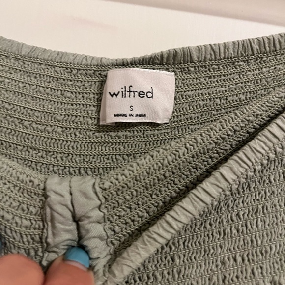 Beautiful aritizia strapless dress - Picture 3 of 3